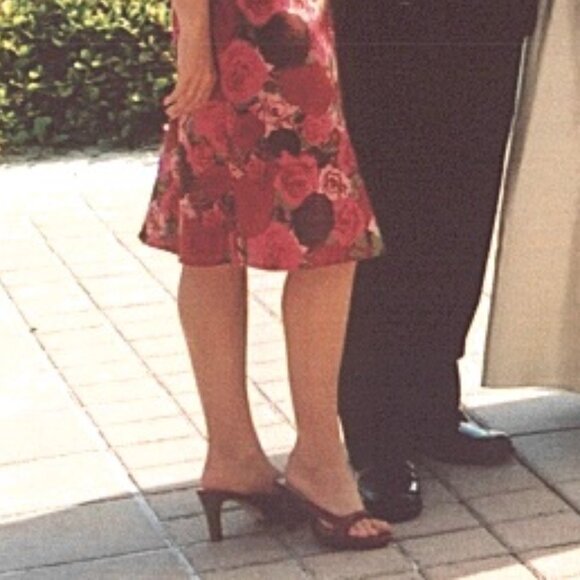 Halter A-line Dress, Cotton Spandex, Size 2, Classy, Rose Patterned - Picture 6 of 7